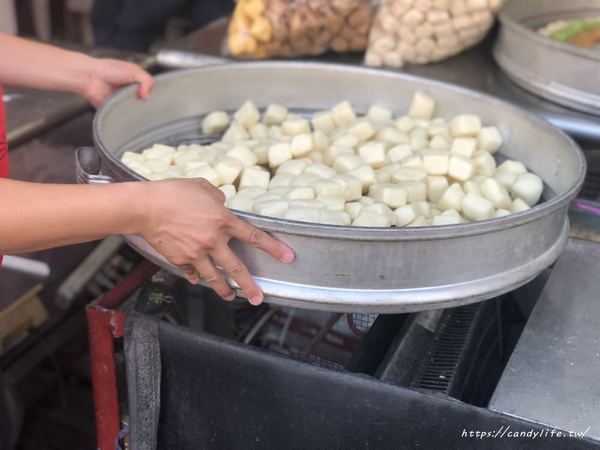 盧大爸 手工饅頭 彩虹小饅頭:台中美食│盧大爸 手工饅頭 彩虹小饅頭〃14年老店,超夯彩虹小饅頭,宅配訂單已排到兩個月後啦~