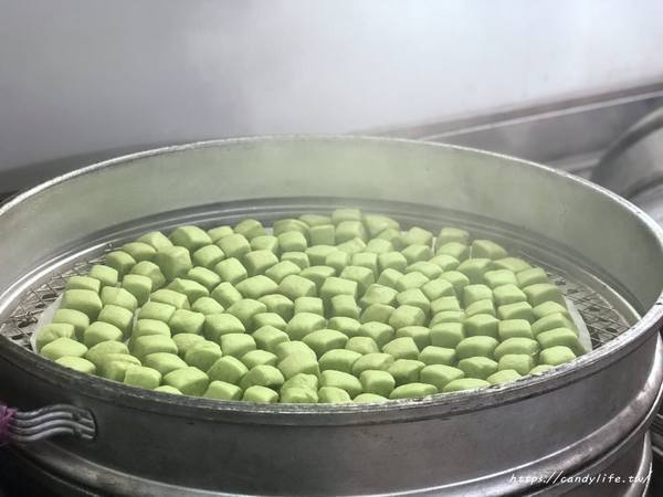 盧大爸 手工饅頭 彩虹小饅頭:台中美食│盧大爸 手工饅頭 彩虹小饅頭〃14年老店,超夯彩虹小饅頭,宅配訂單已排到兩個月後啦~