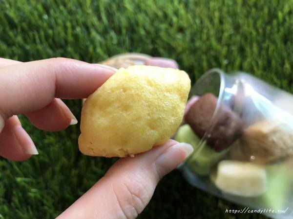 盧大爸 手工饅頭 彩虹小饅頭:台中美食│盧大爸 手工饅頭 彩虹小饅頭〃14年老店,超夯彩虹小饅頭,宅配訂單已排到兩個月後啦~