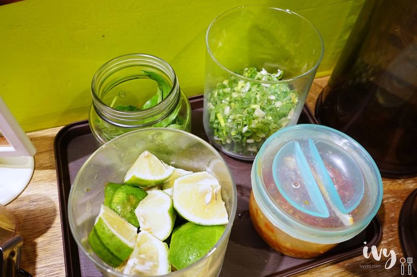 花越香越式料理|走進台中森林系越南餐廳，大片花牆任你拍，清甜爽口的味道很開胃！ - 艾薇覓食趣