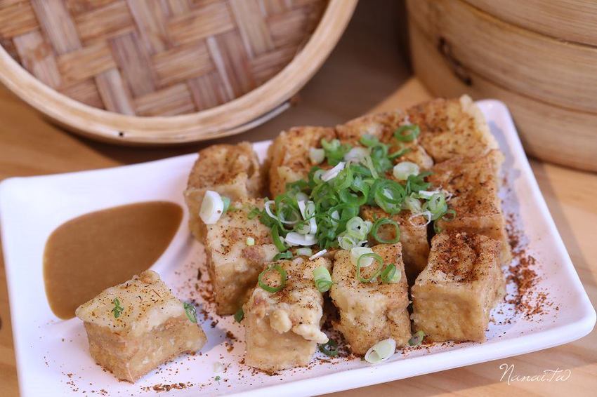 員林王爺到。深夜食堂！員林新派茶館,吃飯也能翻王爺令牌 - Nana愛旅行札記