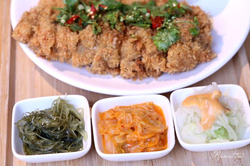 員林王爺到。深夜食堂！員林新派茶館,吃飯也能翻王爺令牌 - Nana愛旅行札記