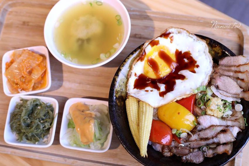 員林王爺到。深夜食堂！員林新派茶館,吃飯也能翻王爺令牌 - Nana愛旅行札記