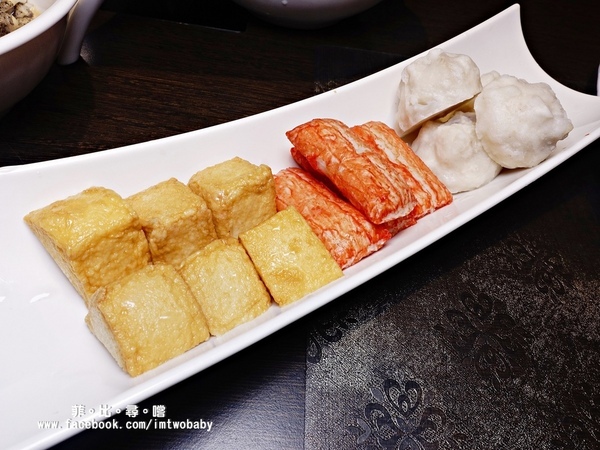 初鍋玉軒屋：【板橋鍋物】初鍋玉軒屋涮涮鍋 品嚐食材最初始的美味 鮮美馥郁幻化成冬日裡的暖心鍋物！捷運新埔站鍋物