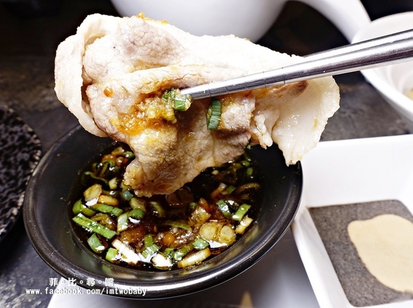 初鍋玉軒屋：【板橋鍋物】初鍋玉軒屋涮涮鍋 品嚐食材最初始的美味 鮮美馥郁幻化成冬日裡的暖心鍋物！捷運新埔站鍋物