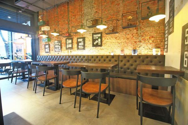 【板橋美食】究極上火焰炙燒牛排-平民的價格卻能吃到高檔餐廳的美味