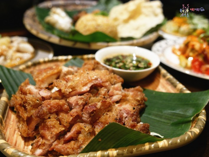 八妹婆婆, 忠貞美食, 米干, 英國啤酒, 過橋米線, 龍岡米干,聚餐