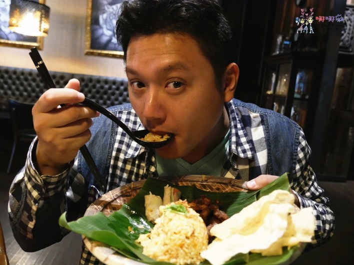 八妹婆婆, 忠貞美食, 米干, 英國啤酒, 過橋米線, 龍岡米干,聚餐