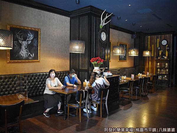 八妹婆婆04-用餐區左側.JPG