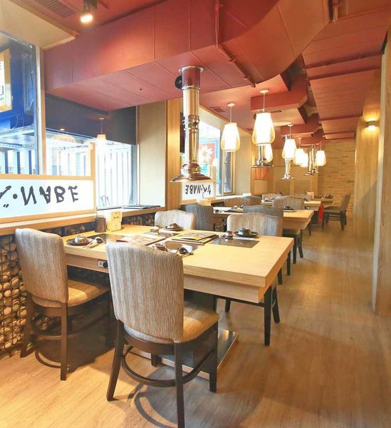 【新莊美食】なべNabe日式火鍋.燒烤-手臂般巨大明蝦及比臉大三倍帝王蟹火鍋店