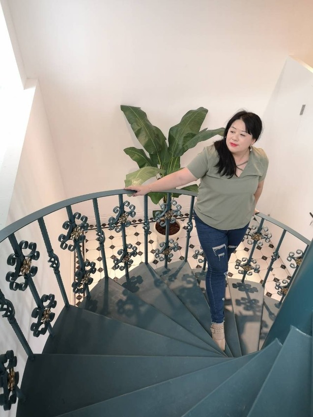 桃園平鎮美食-Amour373cafe 阿沐373-超夢幻旋轉木馬轉啊轉，IG新火紅打卡點 @民宿女王芽月-美食.旅遊.全台趴趴走