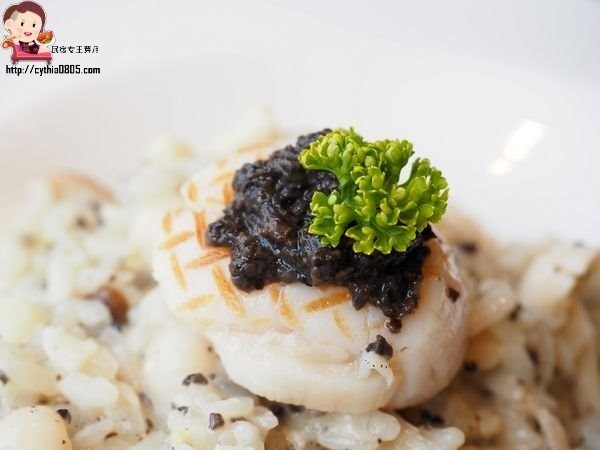 桃園平鎮美食-Amour373cafe 阿沐373-超夢幻旋轉木馬轉啊轉，IG新火紅打卡點 @民宿女王芽月-美食.旅遊.全台趴趴走