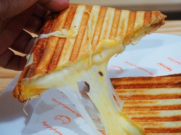 桃園龍潭美食-樂亮 ZERO-寧靜小巷子裡面的小冰店，五彩燒湯圓冰超可愛 @民宿女王芽月-美食.旅遊.全台趴趴走