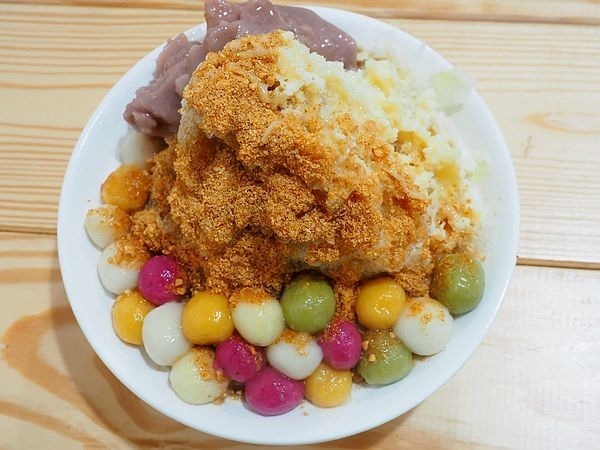 桃園龍潭美食-樂亮 ZERO-寧靜小巷子裡面的小冰店，五彩燒湯圓冰超可愛 @民宿女王芽月-美食.旅遊.全台趴趴走