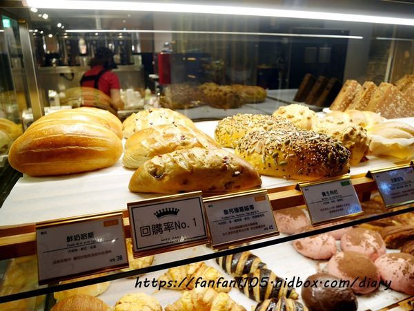 【桃園美食】米塔手感烘焙坊-桃園統領店 #歐式麵包 #下午茶 #甜點 #麵包 #烘焙 #桃園麵包店推薦 (6).JPG