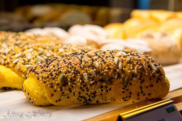 米塔手感烘焙坊(桃園統領店):桃園統領B1-米塔烘焙,鬆軟麵包口味多樣的好滋味