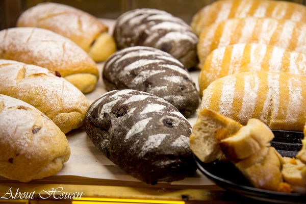 米塔手感烘焙坊(桃園統領店):桃園統領B1-米塔烘焙,鬆軟麵包口味多樣的好滋味