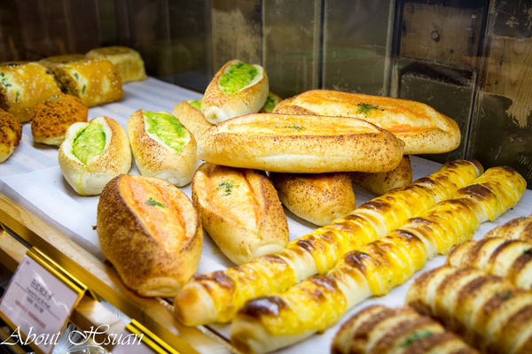 米塔手感烘焙坊(桃園統領店):桃園統領B1-米塔烘焙,鬆軟麵包口味多樣的好滋味