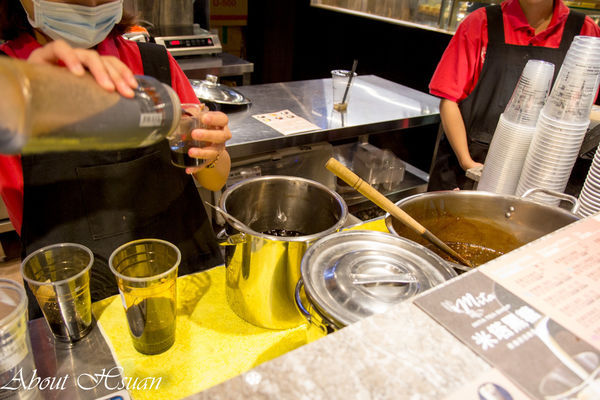 米塔黑糖飲品專賣(桃園統領店)：桃園統領B1必喝的手搖飲-米塔黑糖珍珠鮮奶