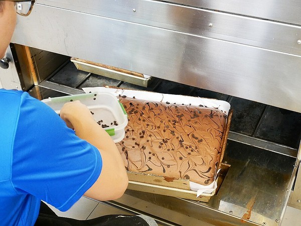 橘香合-蛋糕職人:橘香合蛋糕職人-台南古早味蛋糕 每日採用經選食材製做 冰過吃、烤完吃個有風味 等待你自己去發掘