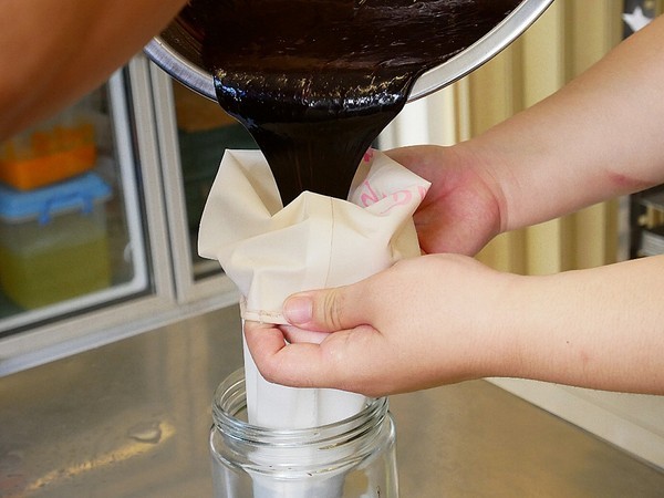 橘香合-蛋糕職人:橘香合蛋糕職人-台南古早味蛋糕 每日採用經選食材製做 冰過吃、烤完吃個有風味 等待你自己去發掘