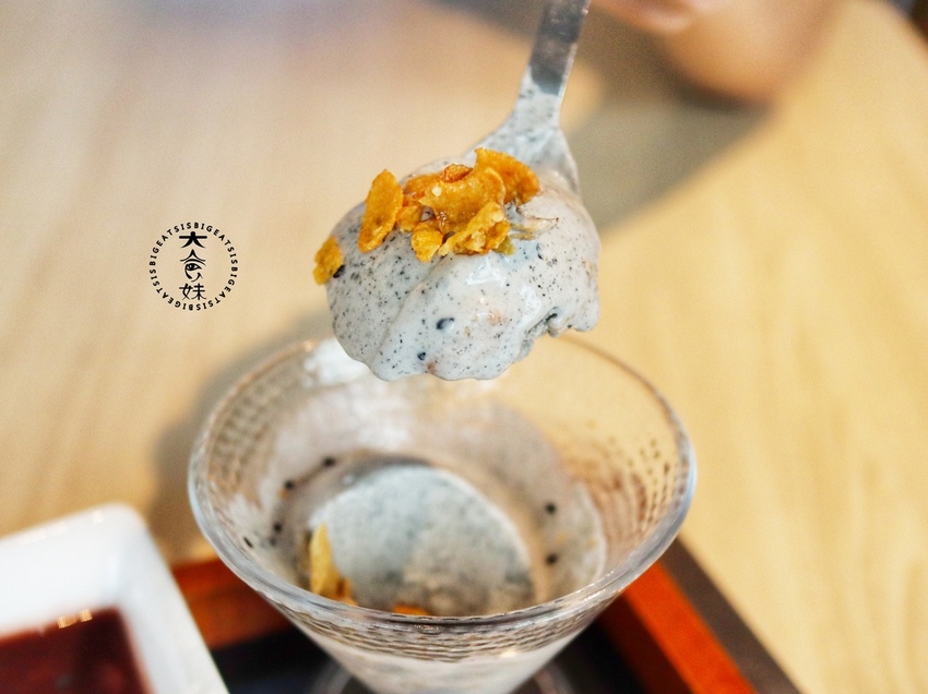 東區美食,台北美食,品田,品田牧場,日式定食,定食,豬排,炸豬排,日式,王品,午餐,晚餐,套餐,平價,平價美食,精緻餐點,約會,聚餐,下午茶,王品集團,咖哩,雞排,大份量,大份量美食,忠孝敦化,忠孝敦化美食