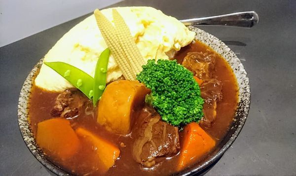 49429010_2204722856226058_8608233197085392896_n