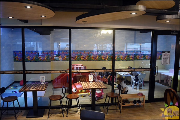 滷味亭蔬果滷味-高工總店:台中南區超值小吃。百種滷味加秘製辣椒神好吃!內用區免費WIFI插座兒童遊戲區CP值超高