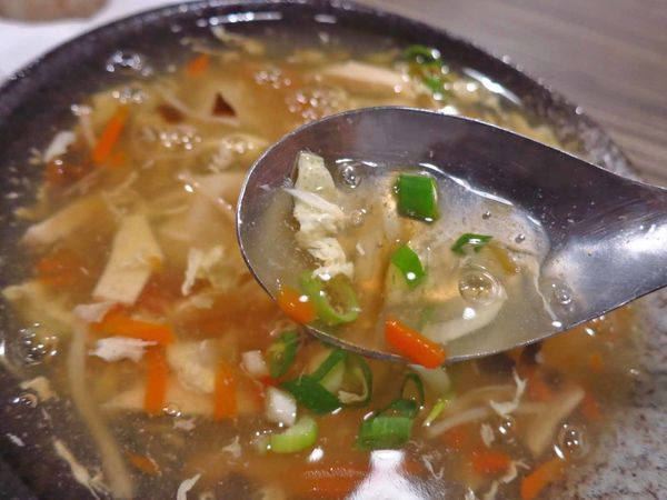 【五股美食】旺品蔥燒水餃-滿滿都是蔥花的美味水餃