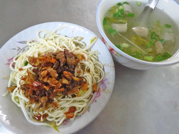 【台北美食】姐妹汕頭麵-隱身在巷弄裡超便宜又美味的小吃店