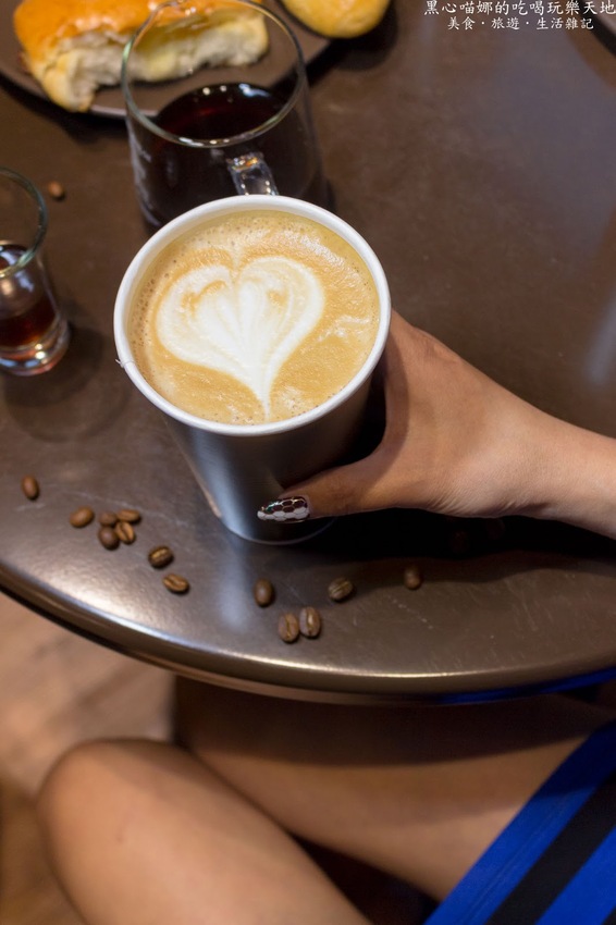 高雄三民︱貝那思．佧費　堅持使用單品中焙咖啡豆，外帶咖啡也能給你優質好品味！Café de Buenas