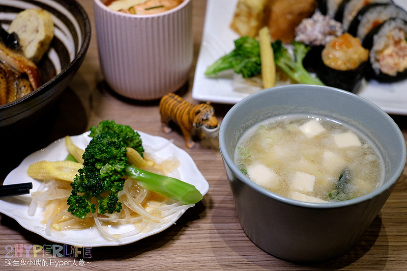 南屯好吃壽司,南屯好吃日式料理,南屯好吃日式鍋物,台中壽司,台中散壽司,台中日式,台中燒鍋,台中美食,安曇野價格,安曇野台中,安曇野菜單,安曇野食卓,安曇野食卓 壽司.燒鍋 @強生與小吠的Hyper人蔘~