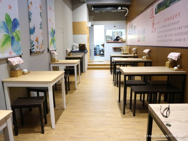 安曇野食卓:台中美食│安曇野食卓 壽司 ‧ 燒鍋〃隱藏版美食!現撈生食級生魚入料,還有個人獨享暖暖燒鍋~