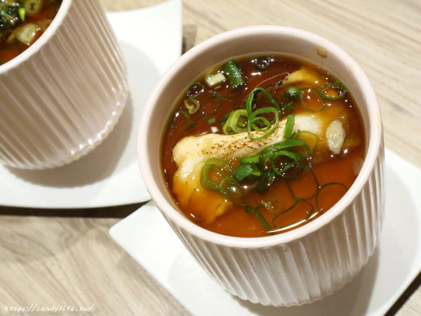 安曇野食卓:台中美食│安曇野食卓 壽司 ‧ 燒鍋〃隱藏版美食!現撈生食級生魚入料,還有個人獨享暖暖燒鍋~