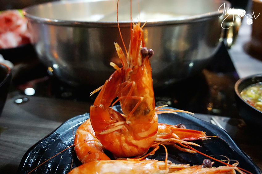上官木桶鍋草蝦5.JPG