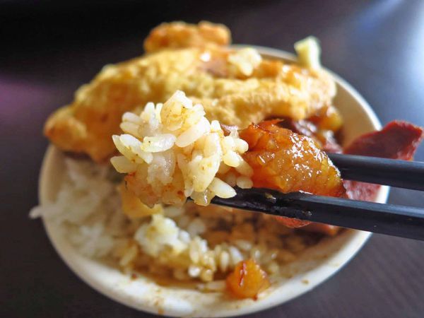 【五股美食】蓬萊小吃店-附近上班族讚不絕口的極品美食