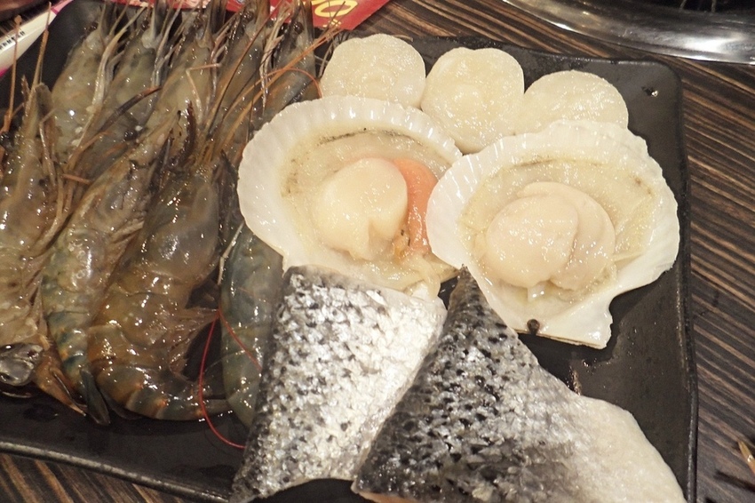 美食 ░ 推薦全台連鎖海陸吃到飽餐廳 - 好客海陸燒肉,新鮮海產肉類火烤兩吃,含COLD STONE冰淇淋吃到飽~_37.jpg