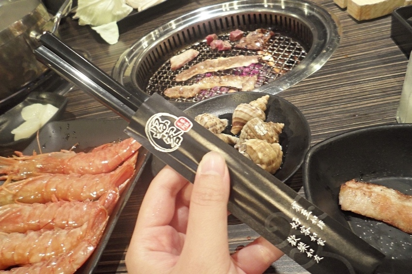 美食 ░ 推薦全台連鎖海陸吃到飽餐廳 - 好客海陸燒肉,新鮮海產肉類火烤兩吃,含COLD STONE冰淇淋吃到飽~_25.jpg