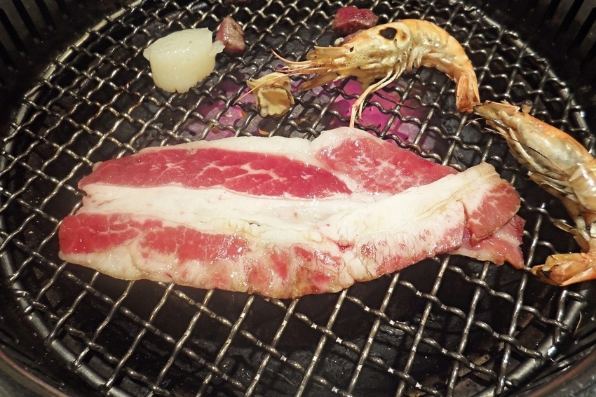 美食 ░ 推薦全台連鎖海陸吃到飽餐廳 - 好客海陸燒肉,新鮮海產肉類火烤兩吃,含COLD STONE冰淇淋吃到飽~_22.jpg