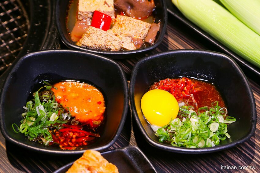 好客燒烤-台南Focus店~全新菜單上市，一口價吃安格斯牛+60種食材火烤兩吃吃到飽，加188元頂級肉品+海鮮無限量供應!! - 台南好Food遊