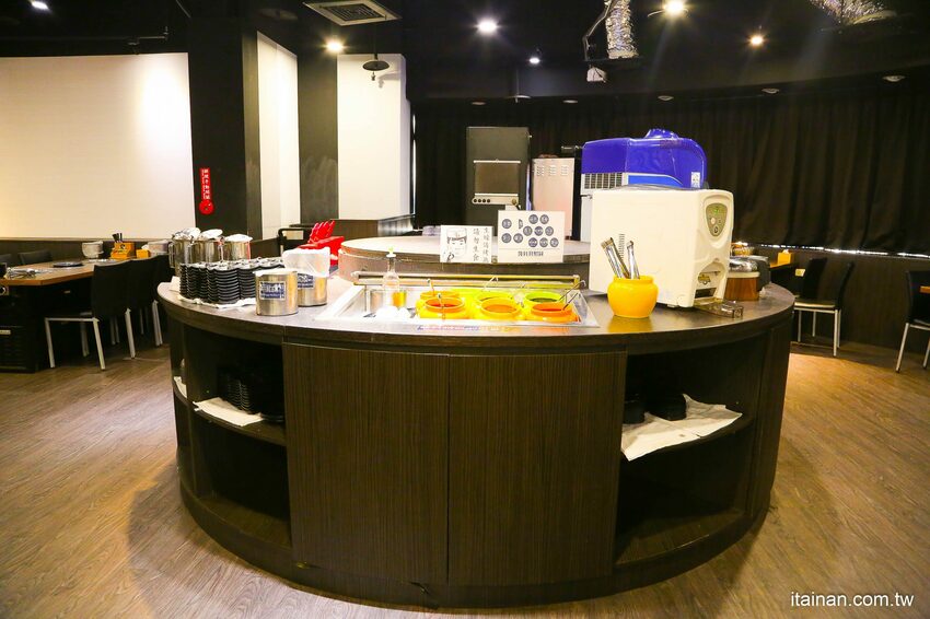 好客燒烤-台南Focus店~全新菜單上市，一口價吃安格斯牛+60種食材火烤兩吃吃到飽，加188元頂級肉品+海鮮無限量供應!! - 台南好Food遊