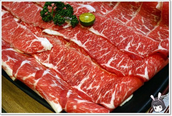 瀧厚鍋物－嘉義中山店：[食記]►嘉義東區◄瀧厚鍋物－吃鍋的季節到啦~~~Ayumi帶你們來嘉義吃美味的火鍋，必推蛤蠣爆爆鍋、霸王牛（安格斯黑牛）、日本直送A5和牛、蝦比漿多