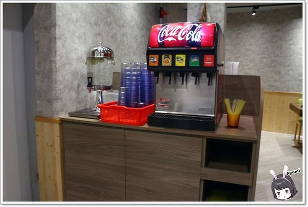 瀧厚鍋物－嘉義中山店：[食記]►嘉義東區◄瀧厚鍋物－吃鍋的季節到啦~~~Ayumi帶你們來嘉義吃美味的火鍋，必推蛤蠣爆爆鍋、霸王牛（安格斯黑牛）、日本直送A5和牛、蝦比漿多