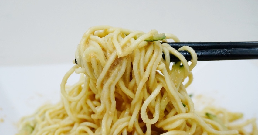 國父紀念館美食.潑辣涼麵.死神辣椒油.潑辣涼麵菜單.國父紀念館涼麵.延吉街美食.