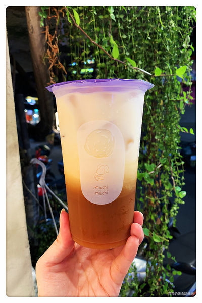 【台北美食】麥吉machi machi ~ 連周杰倫也來打卡的文青飲品店❤️店小間但很好拍 - 捷運忠孝復興站