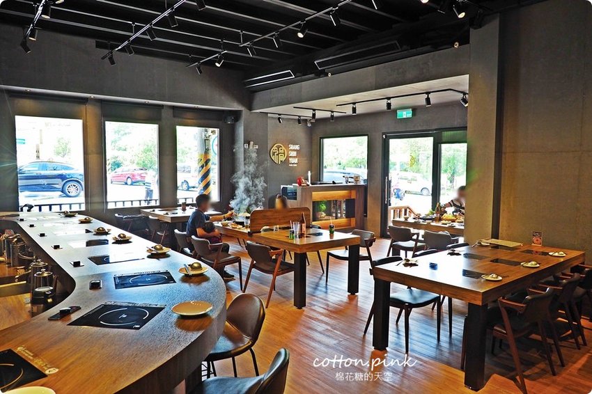 台中沙鹿火鍋推薦-尚石苑，熊熊火焰燃燒鍋vs濃濃牛奶起司鍋～好難選啊！