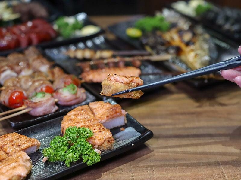 新竹深夜串燒!丰丰燒居酒屋日式烤物 炸物、關東煮,晚餐宵夜開吃。