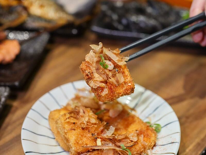 新竹深夜串燒!丰丰燒居酒屋日式烤物 炸物、關東煮,晚餐宵夜開吃。