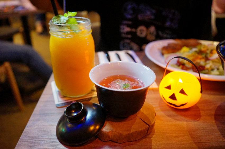 台北｜Rocket Music 火箭音樂餐廳 音樂．饗食．美酒 現場Live Band Show - 奇奇一起玩樂趣