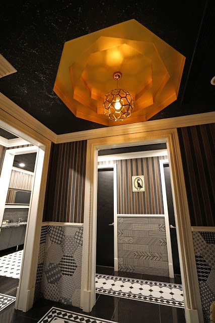 [食記] Rocket Music 音樂火箭餐廳。Live Band現場演唱、時尚餐酒館。適合浪漫求婚、生日聚餐、春酒尾牙包場!